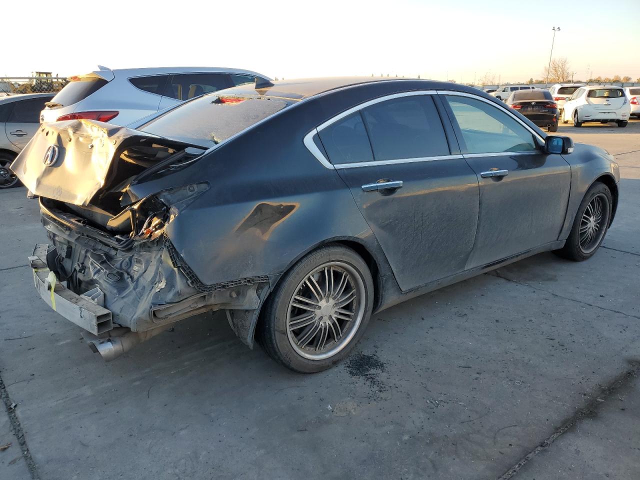 Image 3 of 2010 ACURA TL  2010 with VIN 19UUA8F52AA026399