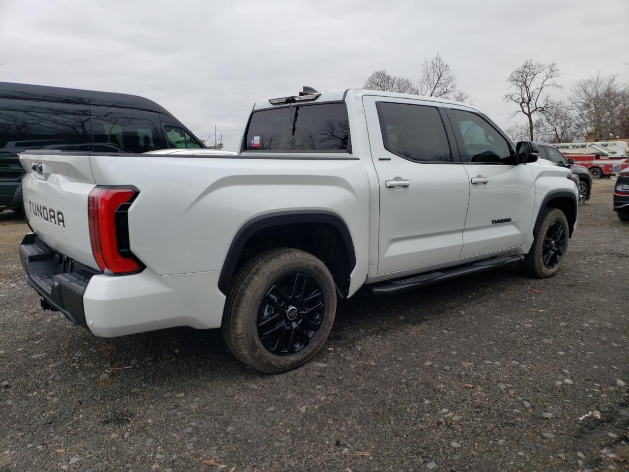 Image 3 of 2024 TOYOTA TUNDRA CREWMAX LIMITED 2024 with VIN 5TFWC5DB3RX042631