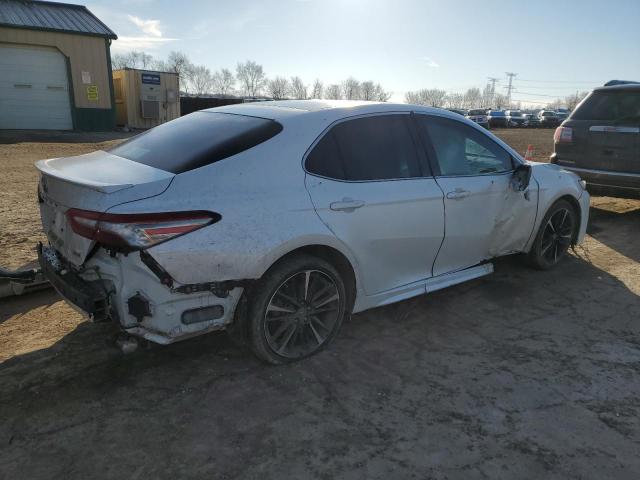 Obraz 3 z 2018 TOYOTA CAMRY XSE 2018 z VIN 4T1B61HK2JU099140