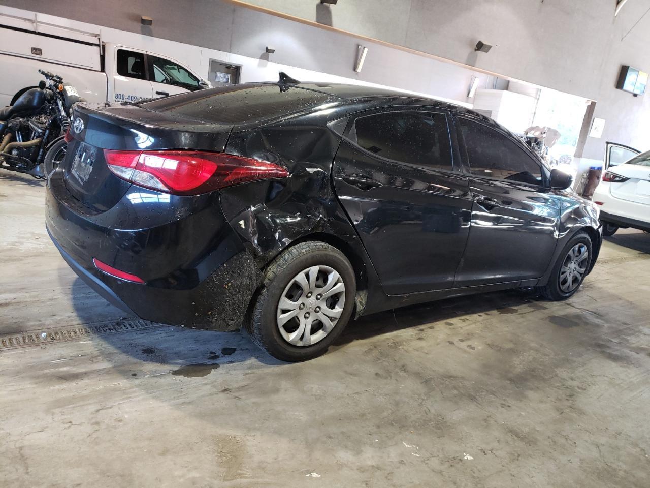 Изображение 3 2016 HYUNDAI ELANTRA SE 2016 с VIN 5NPDH4AE9GH669523