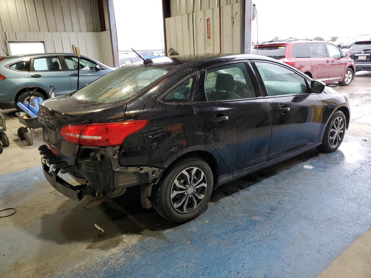 Image 3 of 2018 FORD FOCUS S 2018 with VIN 1FADP3E20JL201069