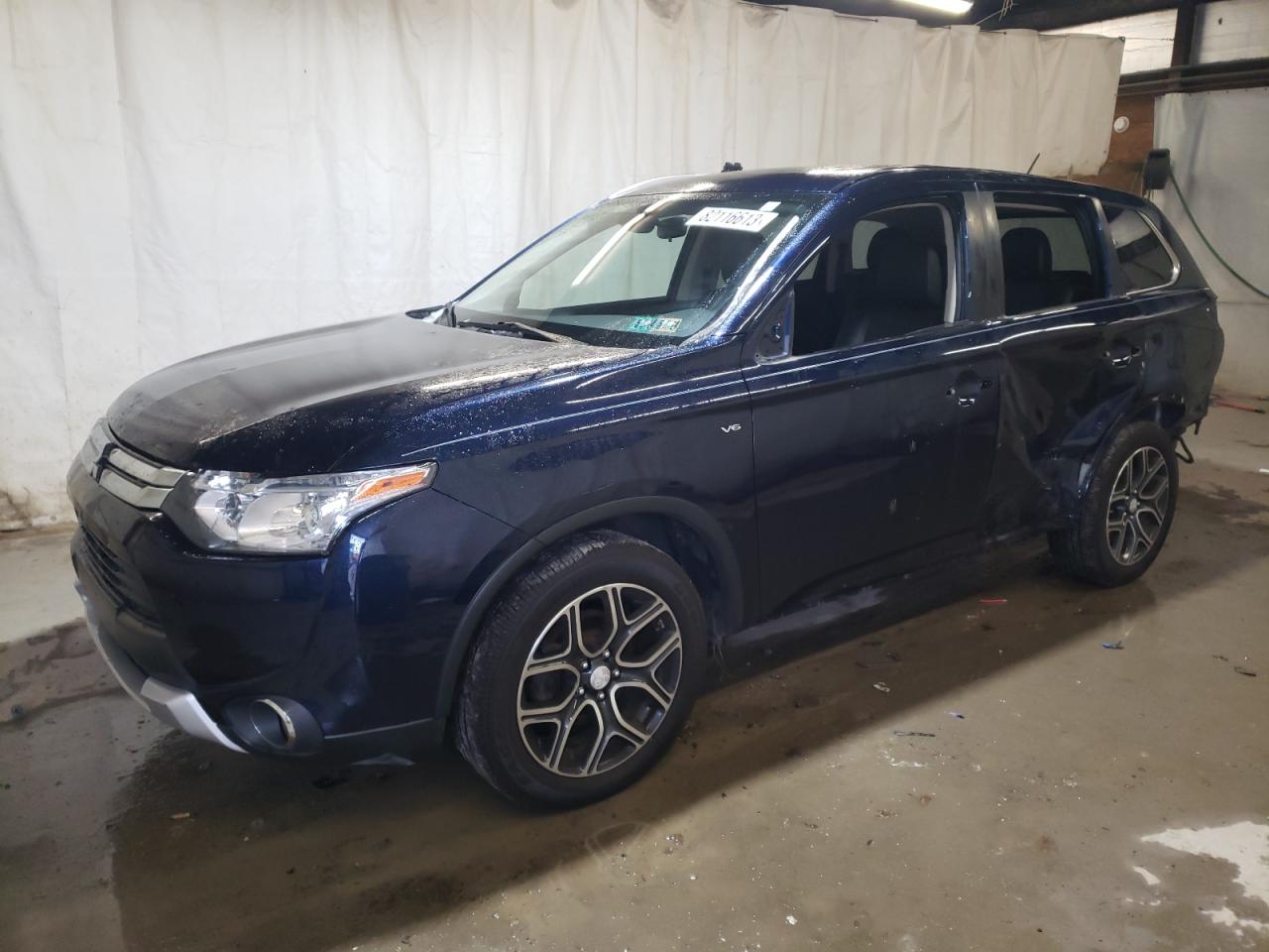 Obraz 2015 MITSUBISHI OUTLANDER GT 2015