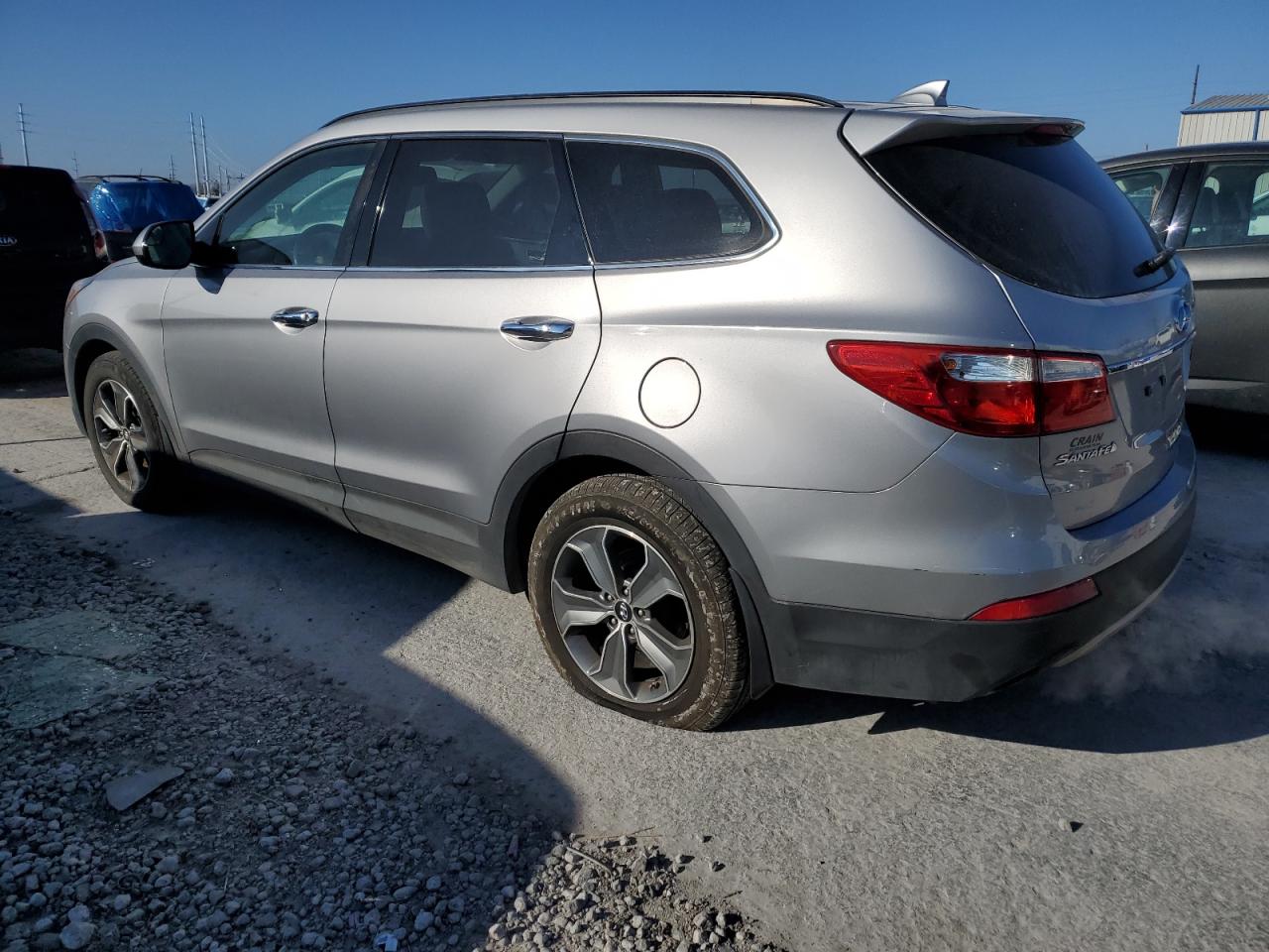 Image 2 of 2016 HYUNDAI SANTA FE SE 2016 with VIN KM8SM4HF5GU142646