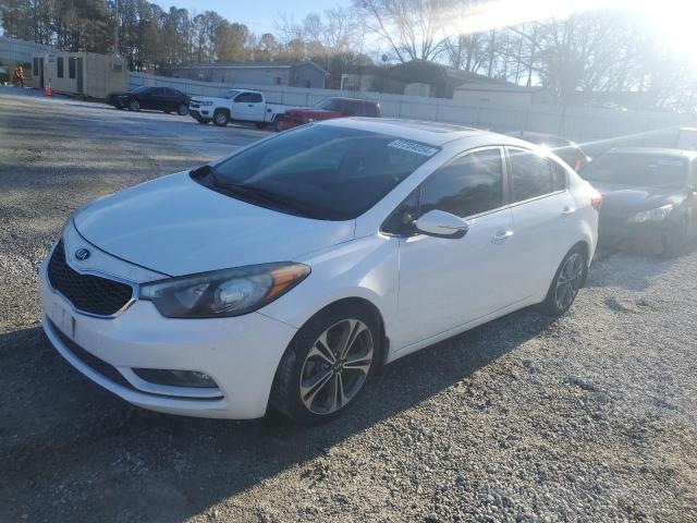 Image 1 of 2016 KIA FORTE EX 2016 with VIN KNAFZ4A80G5531172
