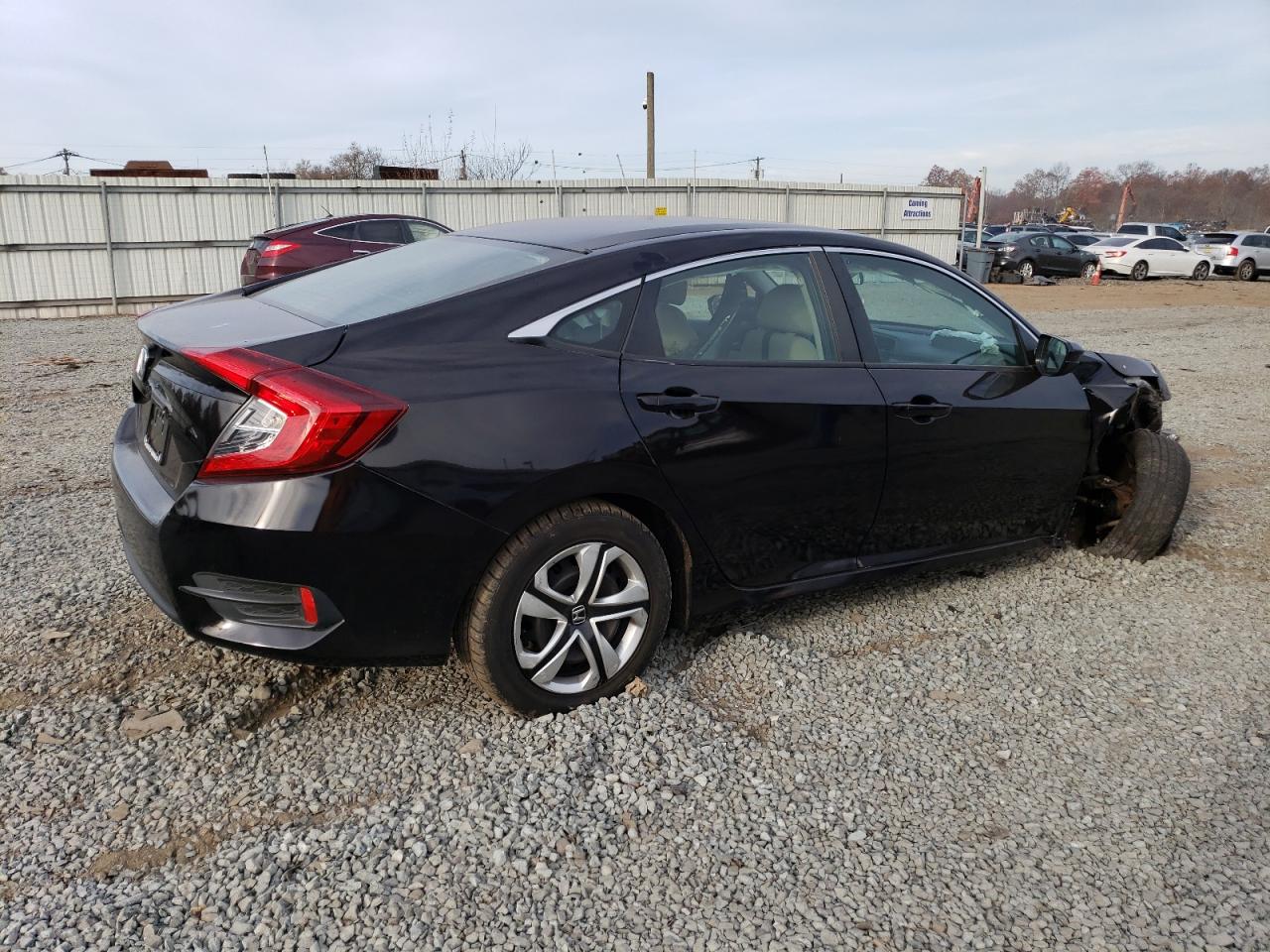 Obraz 3 z 2018 HONDA CIVIC LX 2018 z VIN 19XFC2F50JE209229
