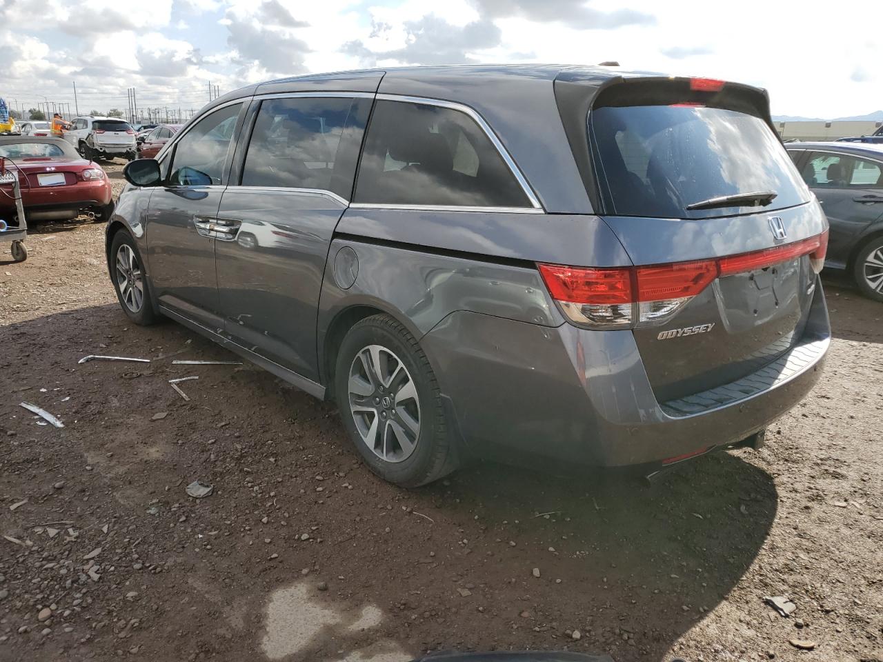Obraz 2 z 2014 HONDA ODYSSEY TOURING 2014 z VIN 5FNRL5H91EB029319