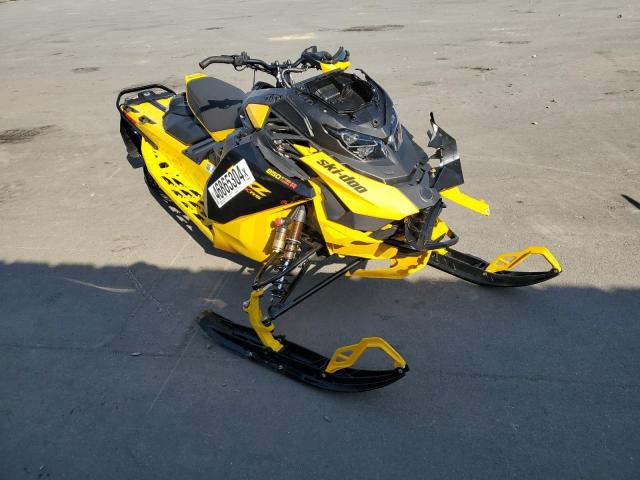 Obraz 2024 SKI DOO MXZ XRS850 2024