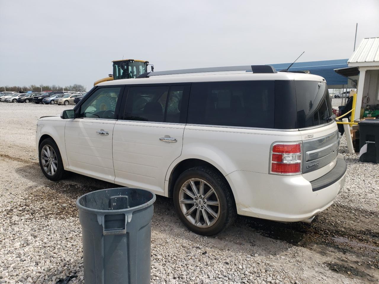 Image 2 of 2015 FORD FLEX LIMITED 2015 with VIN 2FMHK6D84FBA05821