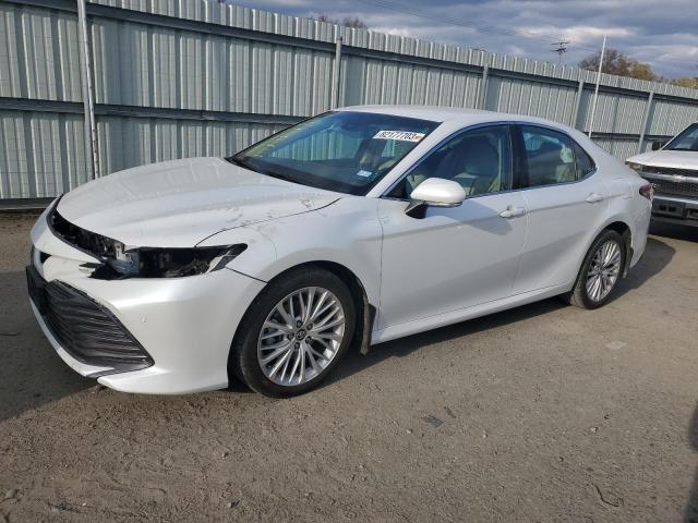 Изображение 1 2018 TOYOTA CAMRY L 2018 с VIN 4T1B11HK1JU654013