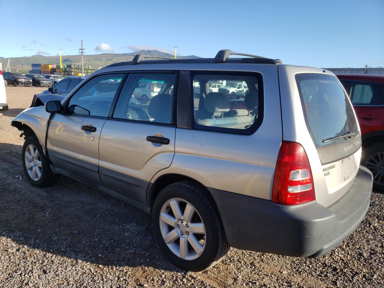 Obraz 2 z 2005 SUBARU FORESTER 2.5X 2005 z VIN JF1SG63615H720526