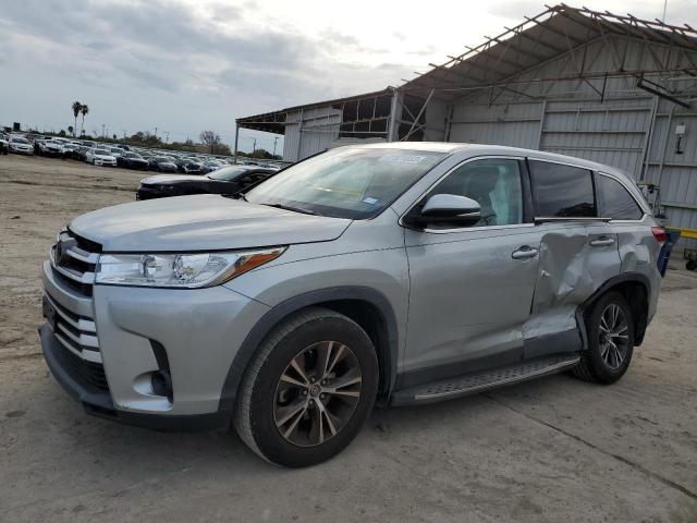 Obraz 1 z 2019 TOYOTA HIGHLANDER LE 2019 z VIN 5TDZARFH5KS051371
