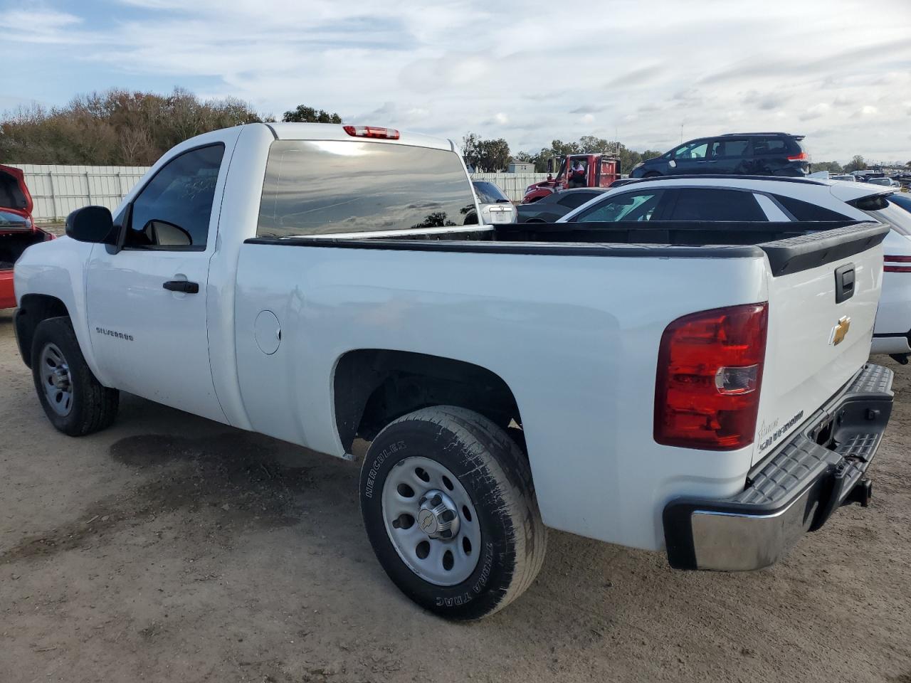 Image 2 of 2013 CHEVROLET SILVERADO C1500 2013 with VIN 1GCNCPEX2DZ383162