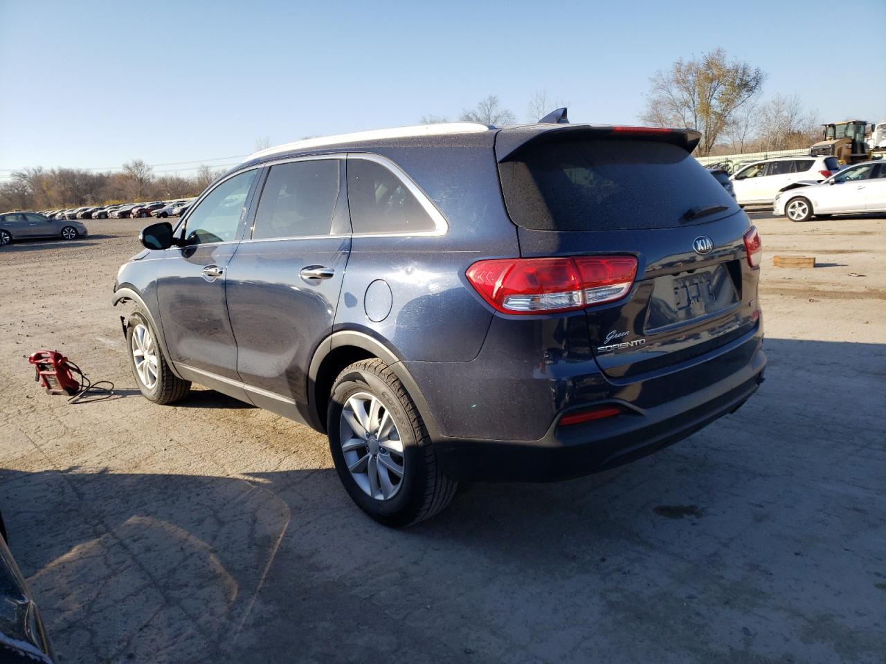 Изображение 2 2016 KIA SORENTO LX 2016 с VIN 5XYPG4A39GG064326