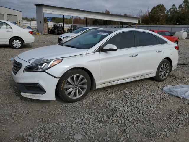 Obraz 1 z 2017 HYUNDAI SONATA SPORT 2017 z VIN 5NPE34AF7HH482374