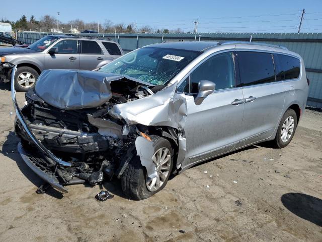 Изображение 1 2018 CHRYSLER PACIFICA TOURING L 2018 с VIN 2C4RC1BG1JR120461