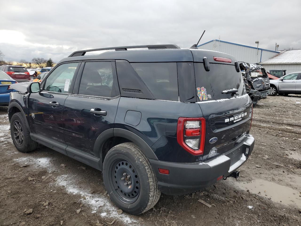 Изображение 2 2021 FORD BRONCO SPORT BIG BEND 2021 с VIN 3FMCR9B66MRA78714
