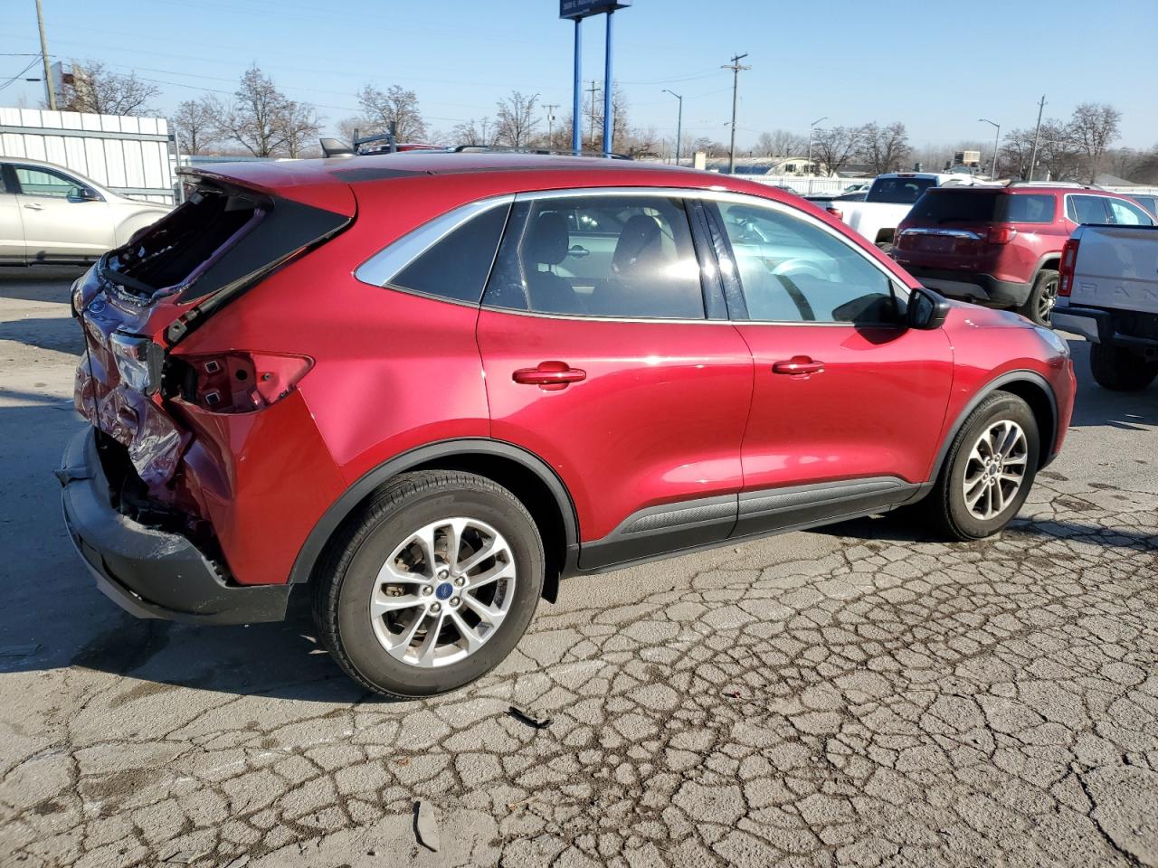 Изображение 3 2022 FORD ESCAPE SE 2022 с VIN 1FMCU0G6XNUA04015