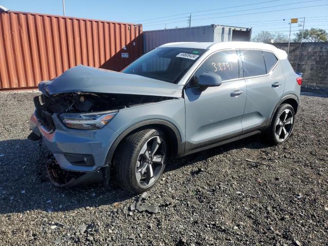 Изображение 1 2021 VOLVO XC40 T4 MOMENTUM 2021 с VIN YV4AC2HK7M2414073