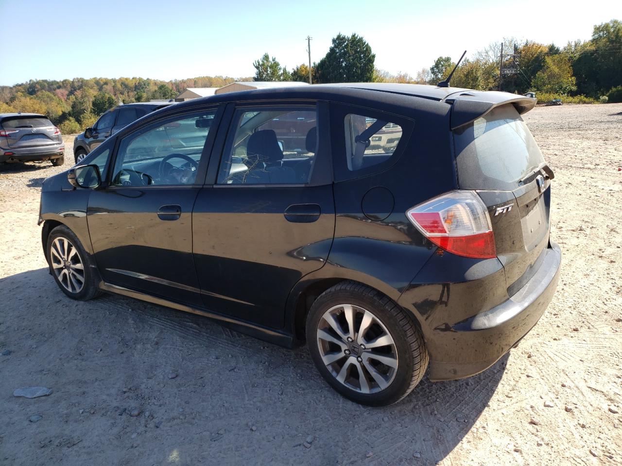 Изображение 2 2013 HONDA FIT SPORT 2013 с VIN JHMGE8G59DC069708