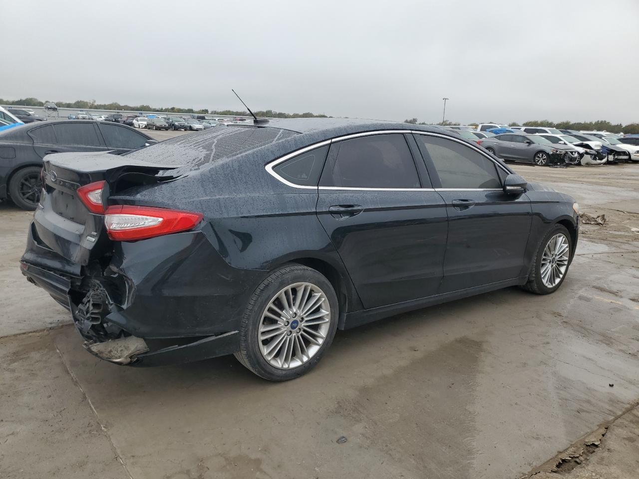Image 3 of 2014 FORD FUSION SE 2014 with VIN 3FA6P0H98ER258952