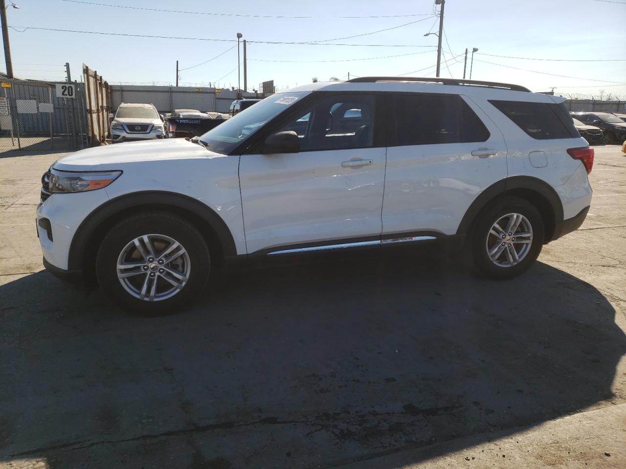 Image 1 of 2020 FORD EXPLORER XLT 2020 with VIN 1FMSK7DH4LGB64399