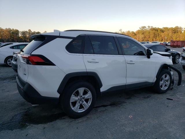 Image 3 of 2019 TOYOTA RAV4 XLE 2019 with VIN 2T3W1RFV2KW010607
