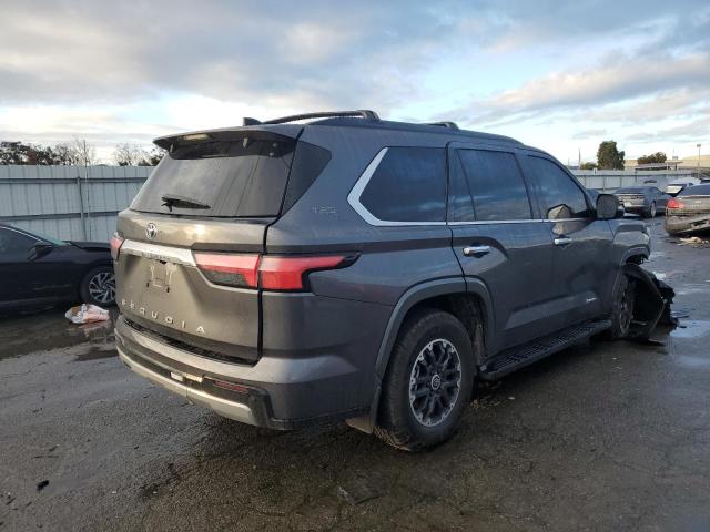 Obraz 3 z 2023 TOYOTA SEQUOIA SR5 2023 z VIN 7SVAAABA6PX017034