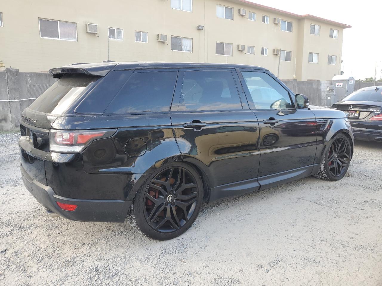 Image 3 of 2015 LAND ROVER RANGE ROVER SPORT SC 2015 with VIN SALWR2TFXFA518060