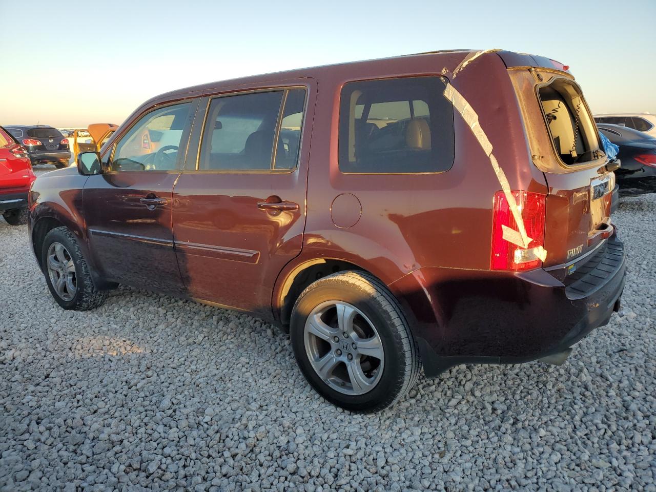 Image 2 of 2015 HONDA PILOT EXL 2015 with VIN 5FNYF3H5XFB014601