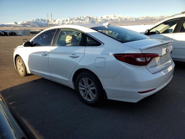 Obraz 2 z 2015 HYUNDAI SONATA SE 2015 z VIN 5NPE24AF5FH166438