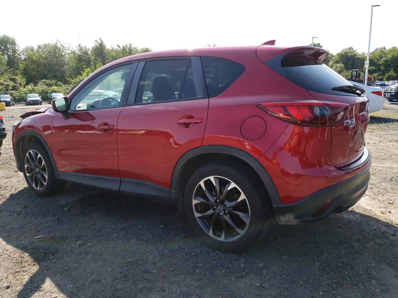 Image 2 of 2016 MAZDA CX-5 GT 2016 with VIN JM3KE4DY1G0625154