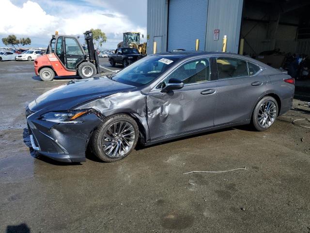 Изображение 1 2024 LEXUS ES 300H BASE 2024 с VIN 58AFA1C1XRU042543