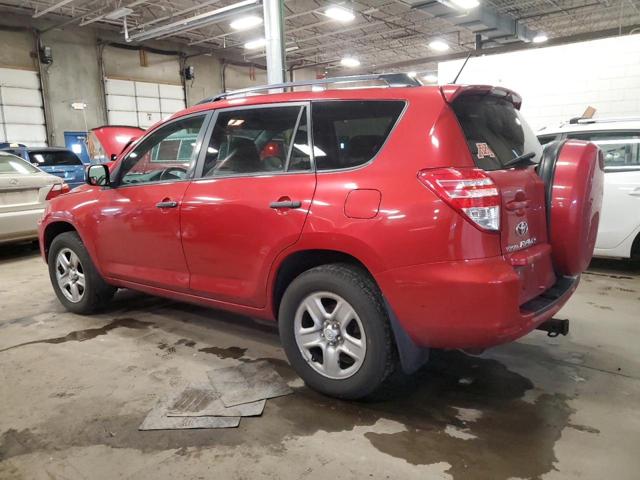 Image 2 of 2010 TOYOTA RAV4  2010 with VIN 2T3KK4DV3AW005660