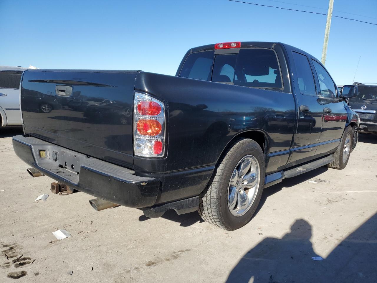 Изображение 3 2002 DODGE RAM 1500  2002 с VIN 1D7HA18N72J223810