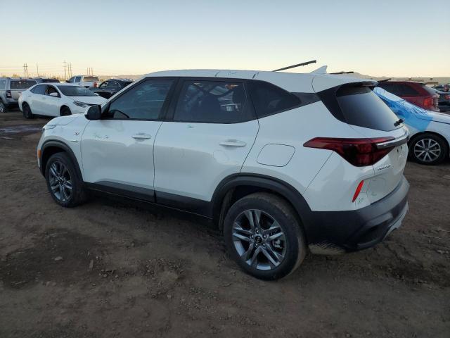 Image 2 of 2021 KIA SELTOS LX 2021 with VIN KNDEPCAA7M7048618