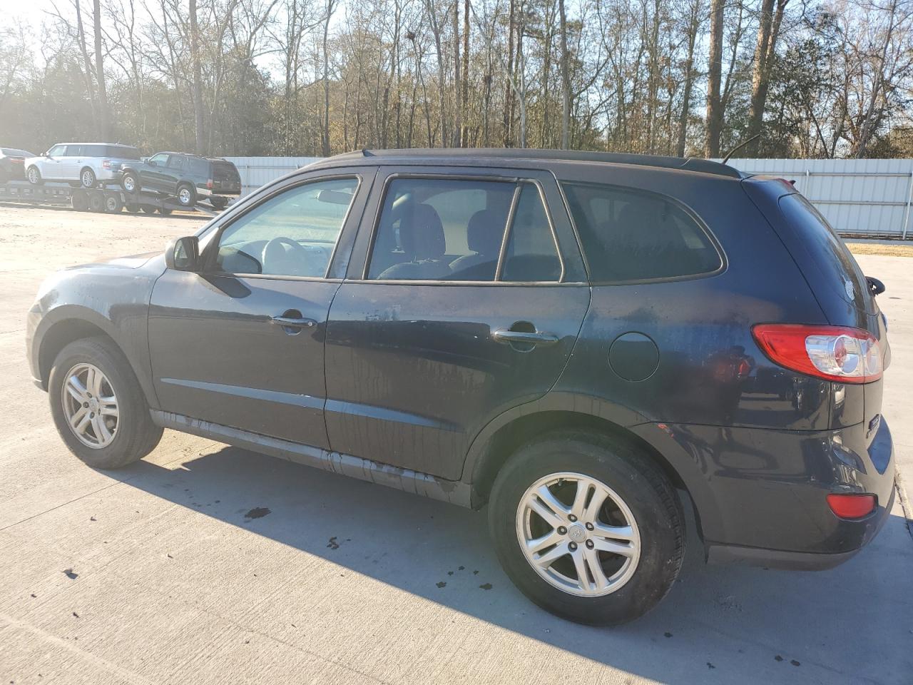 Image 2 of 2011 HYUNDAI SANTA FE GLS 2011 with VIN 5XYZGDAB9BG042979