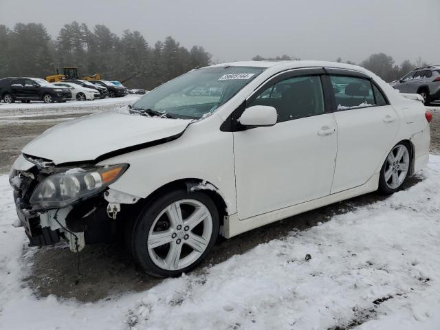 Obraz 1 z 2013 TOYOTA COROLLA BASE 2013 z VIN 2T1BU4EE1DC105974