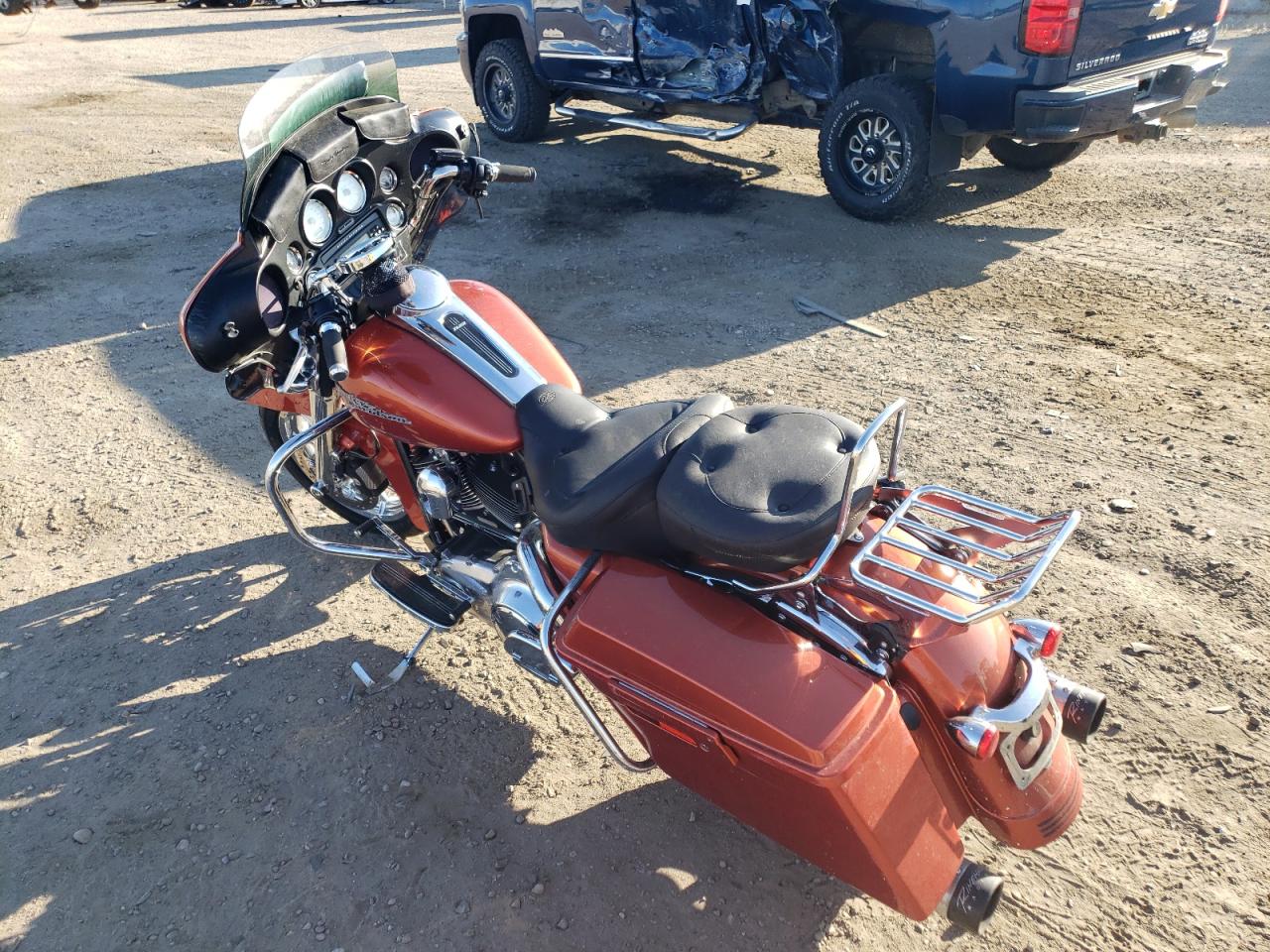 Obraz 3 z 2011 HARLEY-DAVIDSON FLHX  2011 z VIN 1HD1KBM10BB665158