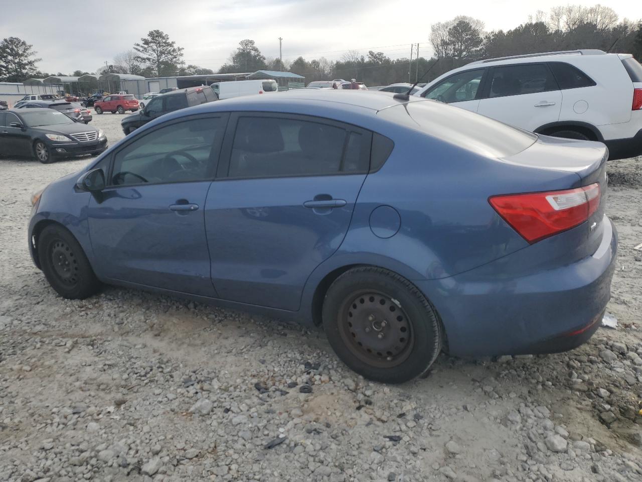 Изображение 2 2016 KIA RIO LX 2016 с VIN KNADM4A32G6547605
