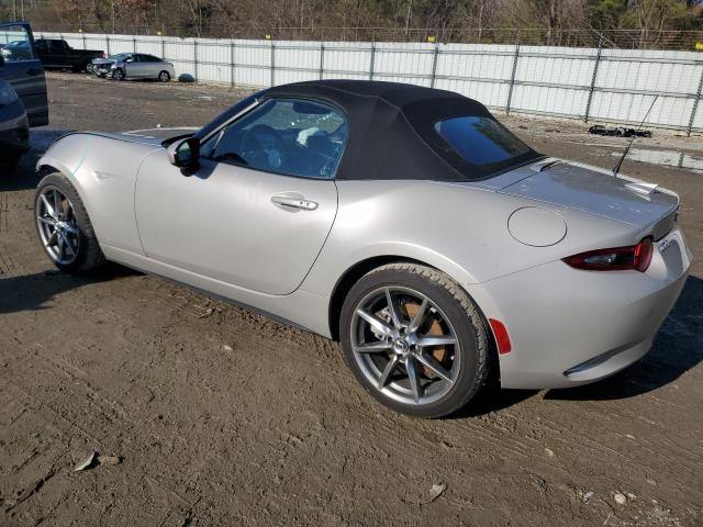 Image 2 of 2022 MAZDA MX-5 MIATA GRAND TOURING 2022 with VIN JM1NDAD73N0504136