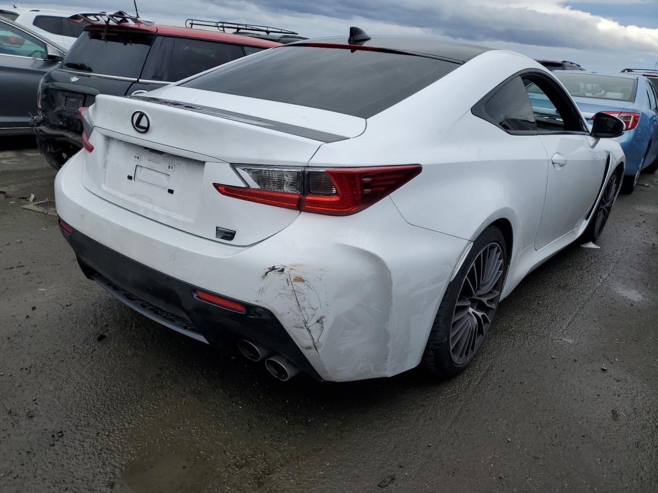 Obraz 3 z 2015 LEXUS RC-F  2015 z VIN JTHHP5BCXF5003646