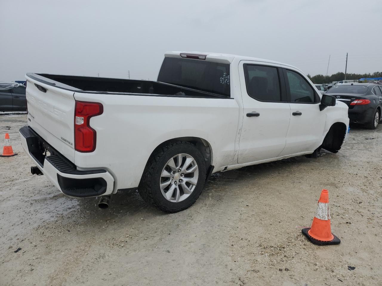 Изображение 3 2020 CHEVROLET SILVERADO C1500 CUSTOM 2020 с VIN 3GCPWBEH4LG259260