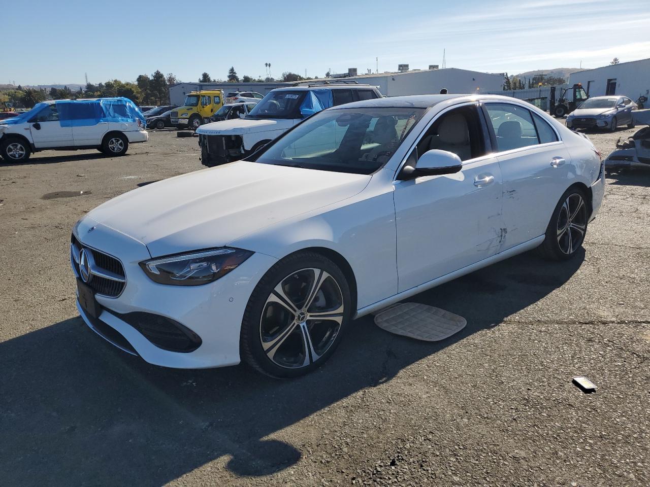 Изображение 1 2022 MERCEDES-BENZ C 300 2022 с VIN W1KAF4GB6NR030940