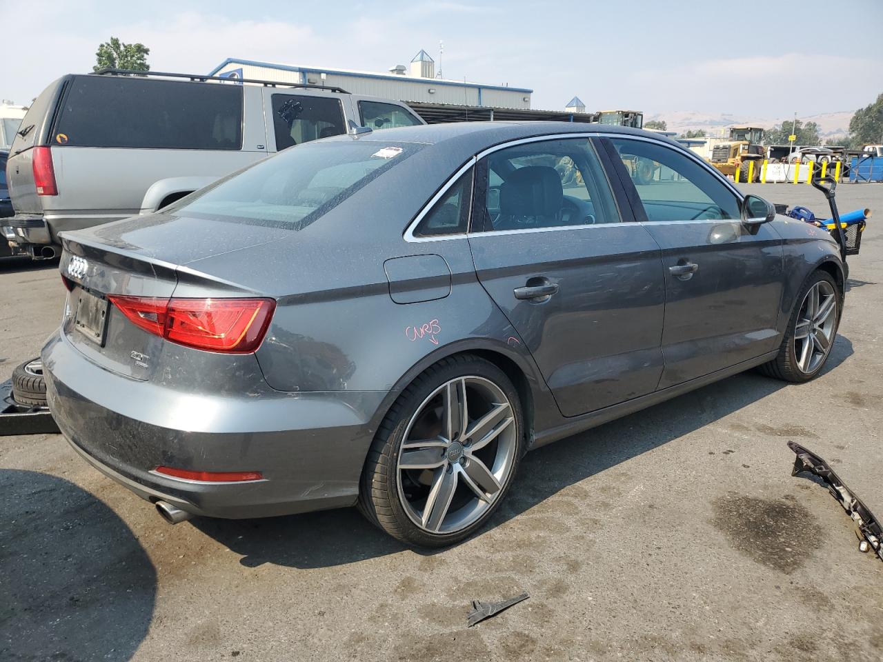 Изображение 3 2015 AUDI A3 PREMIUM PLUS 2015 с VIN WAUEFGFF4F1066950