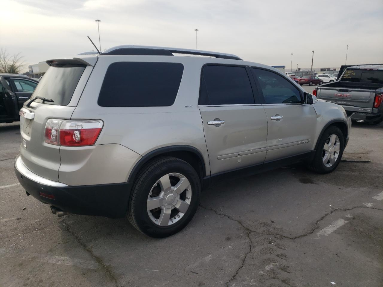Obraz 3 z 2008 GMC ACADIA SLT-2 2008 z VIN 1GKER33708J189572