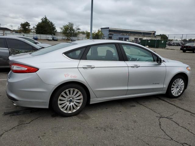 Image 3 of 2016 FORD FUSION SE HYBRID 2016 with VIN 3FA6P0LU6GR147198