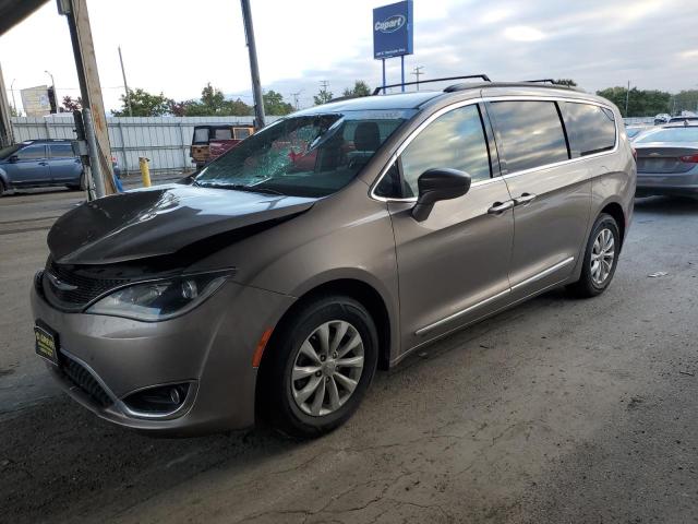 Image 1 of 2017 CHRYSLER PACIFICA TOURING L 2017 with VIN 2C4RC1BG1HR553160