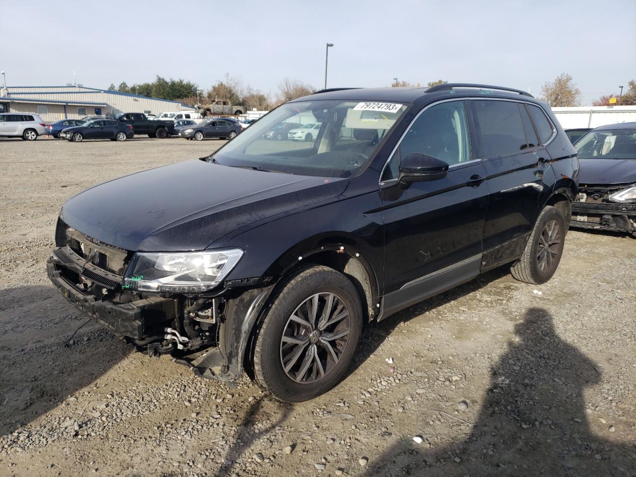 Изображение 1 2020 VOLKSWAGEN TIGUAN SE 2020 с VIN 3VV3B7AX9LM088576