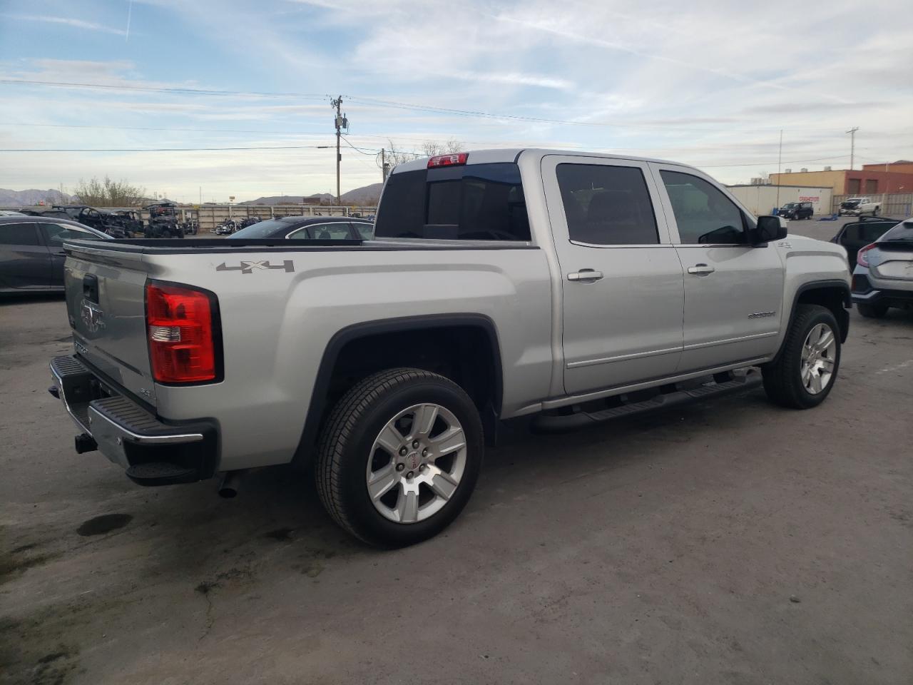 Obraz 3 z 2015 GMC SIERRA K1500 SLE 2015 z VIN 3GTU2UEC0FG453464