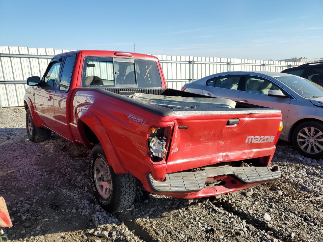 Image 2 of 2002 MAZDA B4000 CAB PLUS 2002 with VIN 4F4YR46E52TM05475